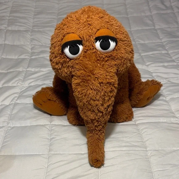 Snuffleupagus Snuffy Plush Sesame Street Workshop Stuffed Animal
Hasbro 2013 - Picture 2 of 12